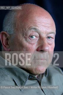 Cultural commentator, former head of the BBC World Service and writer John Tusa at the Edinburgh International Book Festival 2005..Copyright©Pascal Saez.Pascal Saez/Writer Pictures/Rosebud2