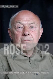 Cultural commentator, former head of the BBC World Service and writer John Tusa at the Edinburgh International Book Festival 2005..Copyright©Pascal Saez.Pascal Saez/Writer Pictures/Rosebud2