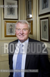 Paddy Ashdown attends The Oldie Literary Lunch at SImpsons on The Strand.09 June 2009..©Adrian Lourie/Writer Pictures/Rosebud2