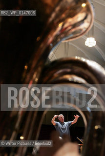 Kenny Logan gets a spot of practice in with his cape for this weekends©Writer Pictures/Rosebud2