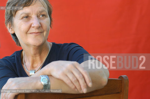 British writer Jenny Uglow, author of The Lunar Men, at the Edinburgh International Book festival 2003..Copyright©Pascal Saez.Pascal Saez/Writer Pictures/Rosebud2