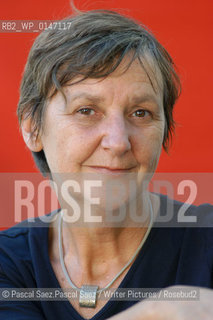 British writer Jenny Uglow, author of The Lunar Men, at the Edinburgh International Book festival 2003..Copyright©Pascal Saez.Pascal Saez/Writer Pictures/Rosebud2