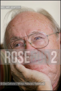 Captain Theodore Dutch  Van Kirk (84) July 25, 2005 who was the Navigating Officer on the B29 Bomber Anola Gay which dropped the atomic bomb on Hiroshima August 06, 1945. .copyright©Dan Callister/Writer Pictures/Rosebud2