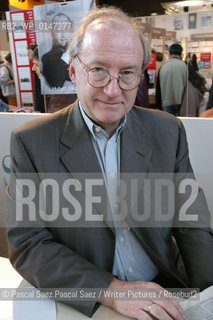French politician and writer Hubert Vedrine at the Salon du Livre (Book Fair).in Paris, March 2006..Copyright©Pascal Saez.Pascal Saez/Writer Pictures/Rosebud2