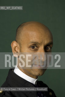 Writer Nury Vittachi at the Edinburgh International Book Festival 2007. ..Copyright©Pascal Saez/Writer Pictures/Rosebud2
