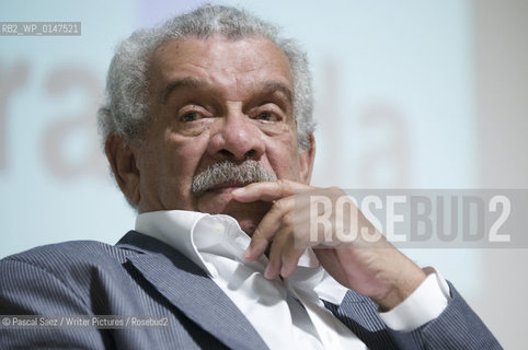 St Lucian poet and playwright Derek Walcott at the 7th FIP (Festival Internacional de Poesia/International Poetry Festival). Walcott received the Nobel prize for literature in 1992... Copyright©Pascal Saez/Writer Pictures/Rosebud2