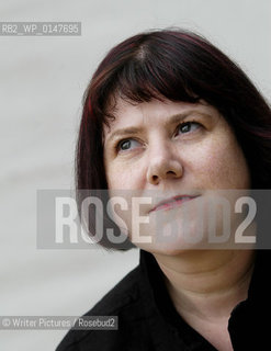 Louise Walsh author  CREDIT Geraint Lewis  07831413452
©Writer Pictures/Rosebud2