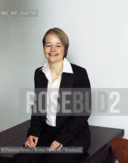 British Author Sarah Waters photographed in January 2006...Copyright©Patricia Niven/Writer Pictures/Rosebud2