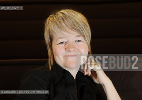 Sarah Waters..copyright©Independent/Writer Pictures/Rosebud2