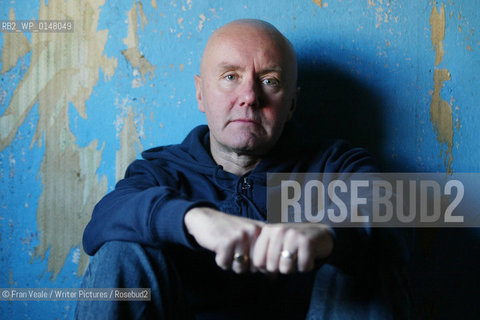 Irving Welsh at the Edinburgh Book Festival 2001.. .Copyright©Fran Veale/Writer Pictures/Rosebud2