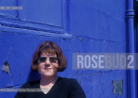 Author Louise Welsh at home in Glasgow.4th October 2007..Copyright©Ian MacNicol/Writer Pictures/Rosebud2