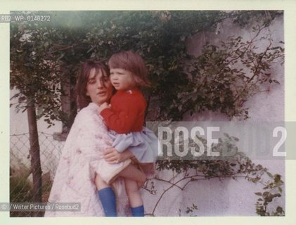 Assia Wevill, mistress of Ted Hughes who committed suicide. Pictured here with their daughter Shura. (Alexandra Tatiana Eloise)....Copyright©/Writer Pictures/Rosebud2