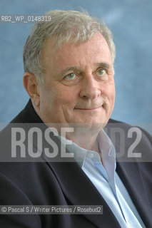 26 August 2005-Edinburgh, UK-US writer Edmund White, author of  A Boys Own Story, an autobiographic  tale of  growing up different and gay in middle America...Copyright©Pascal S/Writer Pictures/Rosebud2