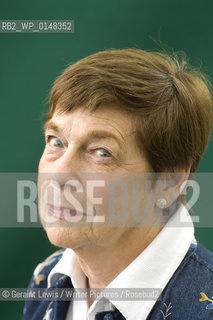 Katherine Whitehorn..Copyright©Geraint Lewis/Writer Pictures/Rosebud2