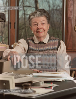 Writer Phyllis A. Whitney in her home in Virgini©Writer Pictures/Rosebud2