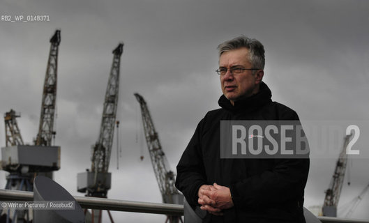 Poet and former shipyard worker Brian Whitti©Writer Pictures/Rosebud2