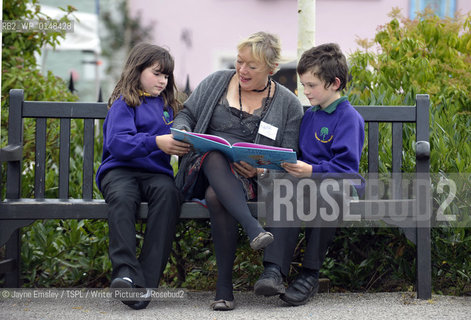  Wigton Book Festival 2009. Author Babette Cole with Connor and Zoe from Kirkenner Primary School...copyright©Jayne Emsley/TSPL/Writer Pictures/Rosebud2