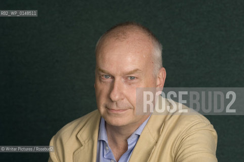 Hywel Williams,historian and author of Britains Power Elites. CREDIT Geraint Lewis
©Writer Pictures/Rosebud2