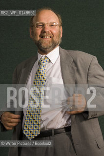 Ian Wilmut,genetic scientist ,the leader of the team who created Dolly The Sheep.Has just written the book with Roger Highfield After Dolly;The Uses and Misuses of Human Cloning. CREDIT Geraint Lewis
©Writer Pictures/Rosebud2