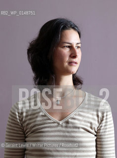 Simon Winchester,writer of books about Earthquakes.....Copyright©Geraint Lewis/Writer Pictures/Rosebud2