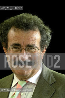 ProfessorRobert Winston scientist  reknowned for his work in t©Writer Pictures/Rosebud2