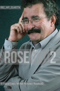British writer and scientist Robert Winston at the Edinburgh International Book Festival...Copyright©Pascal Saez/Writer Pictures/Rosebud2