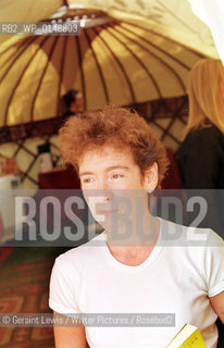 Jeannette Winterson at the Edinburgh Book Festival  2001.....Copyright©Geraint Lewis/Writer Pictures/Rosebud2