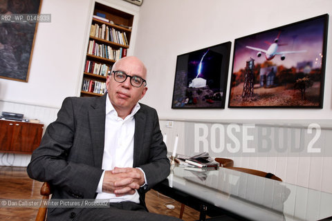 Michael Wolff, American  author, essayist, and journalist,  May 06, 2010 in his Manhattan apartment, New York City, USA  ..copyright©Dan Callister/Writer Pictures/Rosebud2