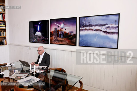 Michael Wolff, American  author, essayist, and journalist,  May 06, 2010 in his Manhattan apartment, New York City, USA  ..copyright©Dan Callister/Writer Pictures/Rosebud2