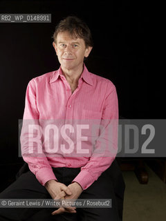 Michael Wood, Historian and  BBC  television broadcaster.  He has presented several telvision documentary series such as The Story of India. ....Copyright©Geraint Lewis/Writer Pictures/Rosebud2