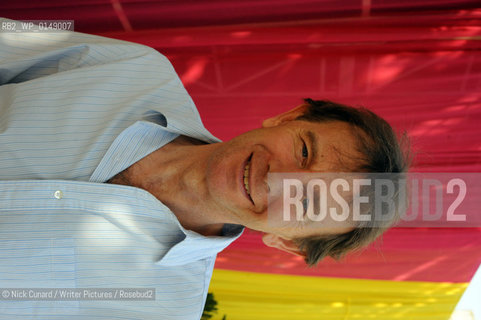 Michael Wood, at The DSC Jaipur Literature Festival 2009 billed as Asias Leading Literary Festival at Diggi Palace the old city area of Jaipur,  capital city of Rajastan...copyright©Nick Cunard/Writer Pictures/Rosebud2