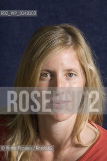 Amaranta Wright ,journalist who writes about globalisation .  CREDIT Geraint Lewis
©Writer Pictures/Rosebud2