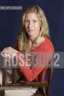 Amaranta Wright ,journalist who writes about globalisation .  CREDIT Geraint Lewis
©Writer Pictures/Rosebud2