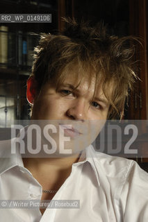 REVIEW, Comic poet Luke Wright, pictured at the Teviot Library, Edinburgh University, 07/08/07..©/Writer Pictures/Rosebud2