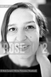 UK writer and columnist Zoe Williams - new book on parenthood Bring it On Baby Guardian Books published July 2010. Photo: 16/07/2010. ...copyright©Nick Cunard/Writer Pictures/Rosebud2