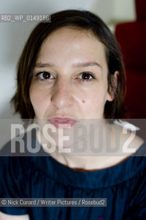 UK writer and columnist Zoe Williams - new book on parenthood Bring it On Baby Guardian Books published July 2010. Photo: 16/07/2010. ...copyright©Nick Cunard/Writer Pictures/Rosebud2