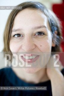 UK writer and columnist Zoe Williams - new book on parenthood Bring it On Baby Guardian Books published July 2010. Photo: 16/07/2010. ...copyright©Nick Cunard/Writer Pictures/Rosebud2