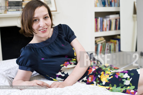 UK writer and columnist Zoe Williams - new book on parenthood Bring it On Baby Guardian Books published July 2010. Photo: 16/07/2010. ...copyright©Nick Cunard/Writer Pictures/Rosebud2