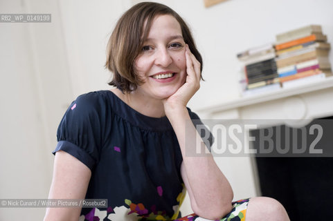 UK writer and columnist Zoe Williams - new book on parenthood Bring it On Baby Guardian Books published July 2010. Photo: 16/07/2010. ...copyright©Nick Cunard/Writer Pictures/Rosebud2