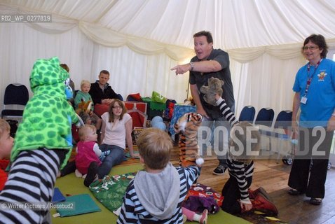 A Bookbug Rhyme Session at the Borders Book Festival in Melrose, Scot©Writer Pictures/Rosebud2