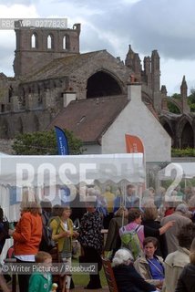 Visitors in the grounds of Harmony House during the Borders Book Festiv©Writer Pictures/Rosebud2