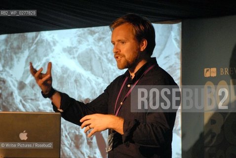 Huw Lewis-Jones presenting a session on his new book The Conquest of E©Writer Pictures/Rosebud2