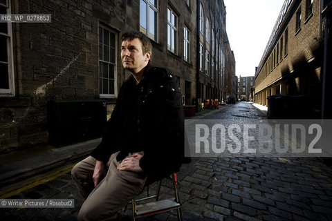Author Ian Rankin is photographed at Edinburghs Oxford bar, drinking place of his famous penned character Detective Inspector Rebus.
©Writer Pictures/Rosebud2