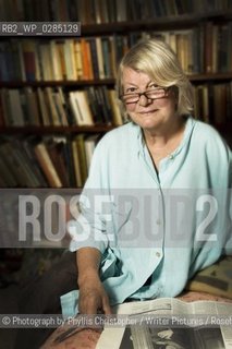 Lynn Barber, journalist.6th August 2009..©Photograph by Phyllis Christopher/Writer Pictures/Rosebud2