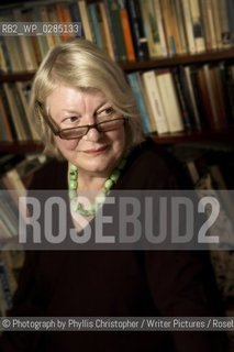 Lynn Barber, journalist.6th August 2009..©Photograph by Phyllis Christopher/Writer Pictures/Rosebud2