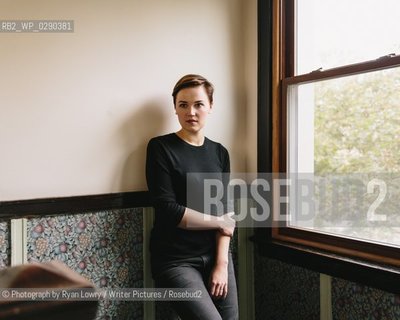 Veronica Roth, American novelist and short story writer photographed at her home in Chicago. 21st October 2013..©Photograph by Ryan Lowry/Writer Pictures/Rosebud2