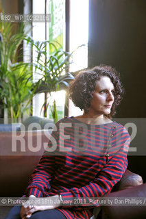 Author Maggie OFarrell in Edinburgh..©Photographed 18th January 2011..Picture by Dan Phillips/TSPL/Writer Pictures/Rosebud2