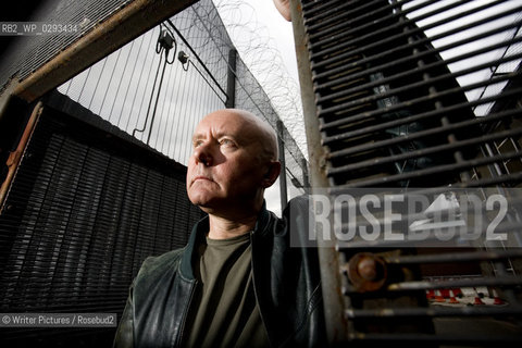 Author Irvine Welsh visits Edinburghs Saughton Prison to talk about his new book  Crime to members of the pr©Writer Pictures/Rosebud2