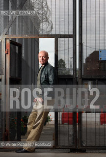 Author Irvine Welsh visits Edinburghs Saughton Prison to talk about his new book  Crime to members of the prison ©Writer Pictures/Rosebud2