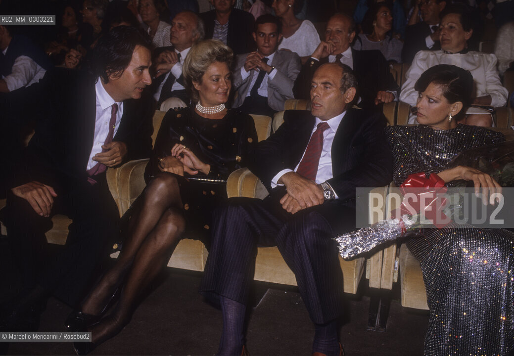 Venice Lido, Venice Film Festival 1984. President of the Venice Biennale Paolo Portoghesi with director Pasquale Squitieri and actress Claudia Cardinale, in competition with the movie Claretta / Lido di Venezia. Mostra del Cinema di Venezia 1984. Il presidente della Biennale Paolo Portoghesi con il regista Pasquale Squitieri e lattrice Claudia Cardinale, in concorso con il film Claretta - ©Marcello Mencarini/Rosebud2